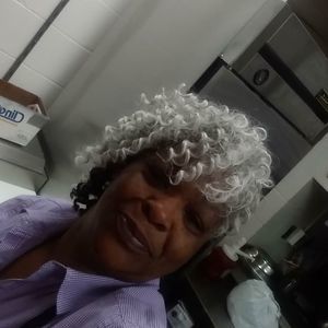 Meet your Posher, Vicki